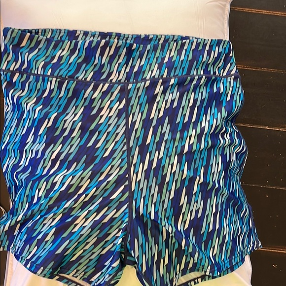 Blue Soft Stretchy Patterned Athletic Women's Shorts - Picture 1 of 8
